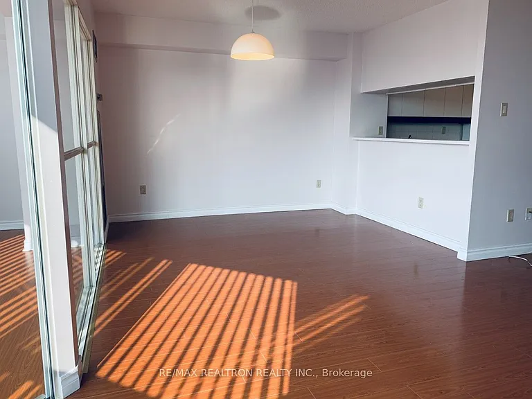 7805 Bayview Ave #714 — Photo 4