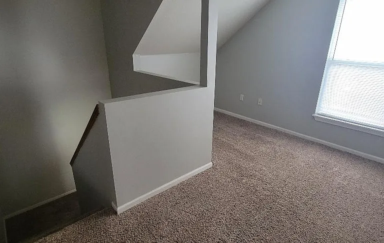 3618 SW Chelsea Dr — Photo 6