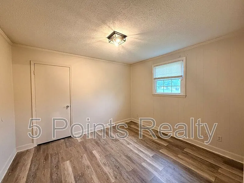 2 bed, 1.0 bath, 700 sqft, $1,395 — Photo 4
