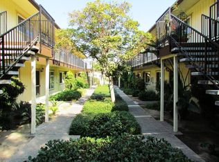 427 E Calimyrna Ave APT 203, Fresno, CA 93710