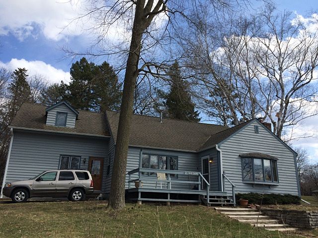 1st image of W291N2202 Elmhurst Dr