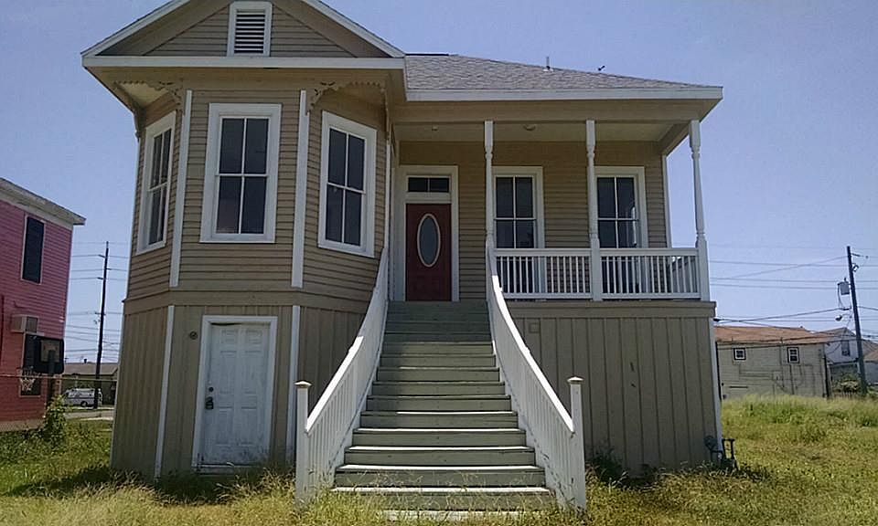 1st image of 3405 Winnie St