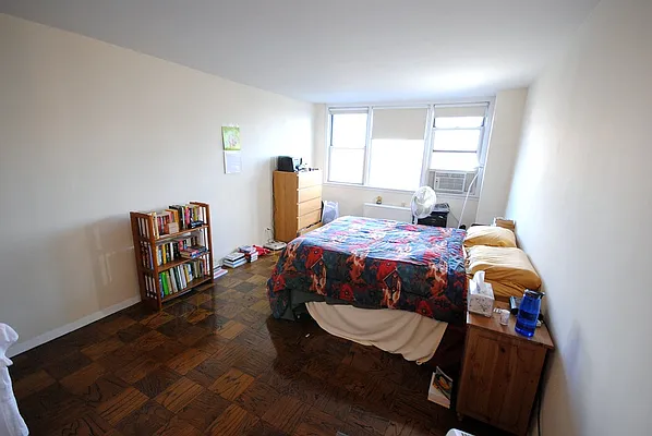 Rented by Bold New York | media 25