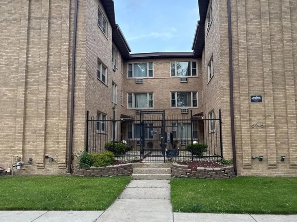 6945 S Chappel Ave APT 2A, Chicago, IL 60649