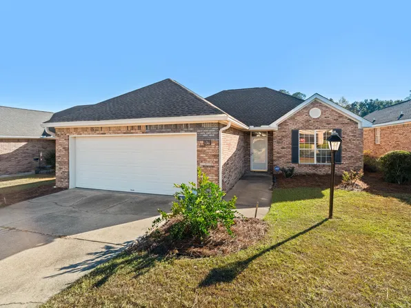 136 Willow Brook Dr, Hattiesburg, MS 39402