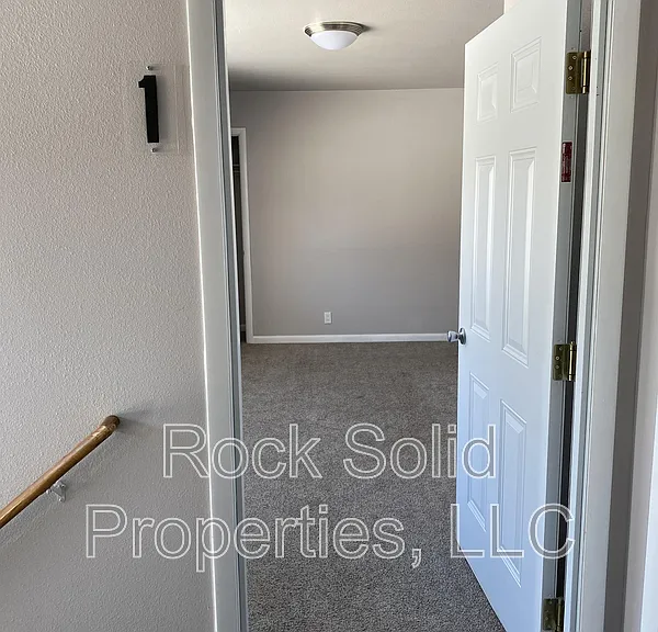 2020 Dunn Ave #1 — Photo 3