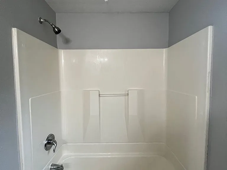 Claybourne Terrace — Photo 18