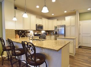 9045 E Phillips Dr #1, Englewood, CO 80112