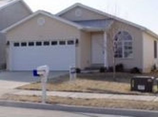 2210 W Jubilee Ln, Dunlap, IL 61525