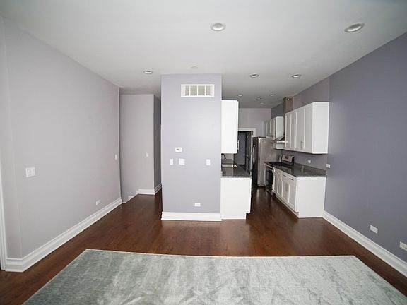 3rd image of 517 S Campbell Ave #2