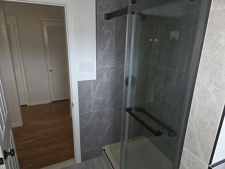 100 N Ogle Ave #3 — Photo 9