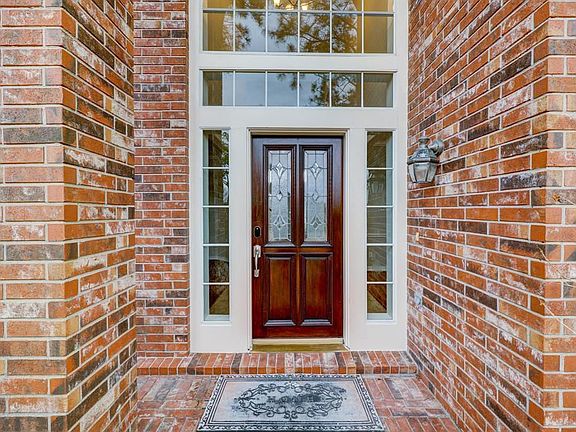 3rd image of 3202 Summerwind Ct
