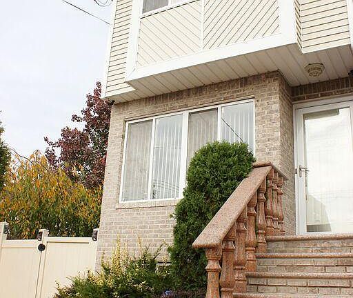 4th image of 143 Monahan Ave