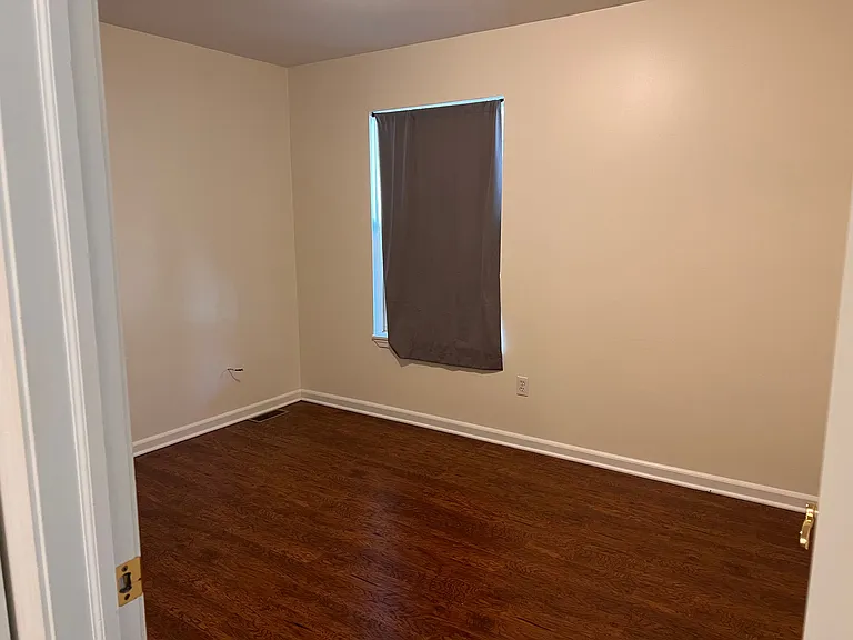 25769 Village Ln #MAIN — Photo 11