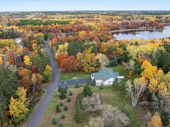 24072 White Pine Dr, Nisswa, MN 56468