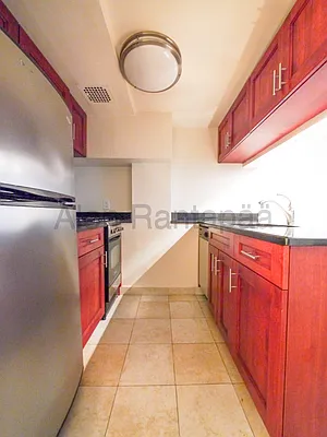 Rented by (Legacy) NY Quality Living Uptown | media 23