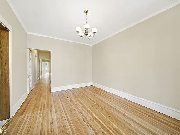 019-3530NPaulinaSt-Chicago-IL-small