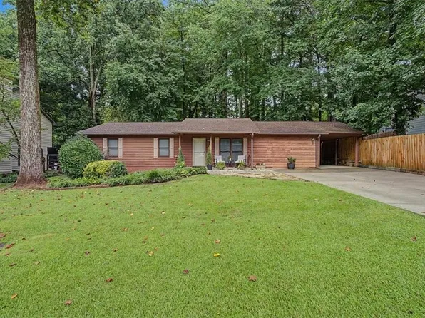 3095 Woodland Dr NW, Kennesaw, GA 30152