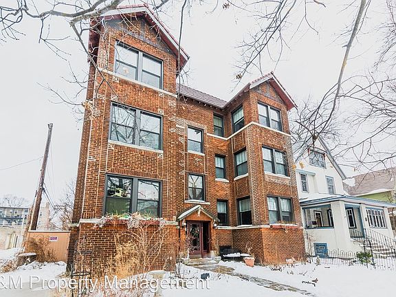 2nd image of 435 S Grove Ave APT 2S