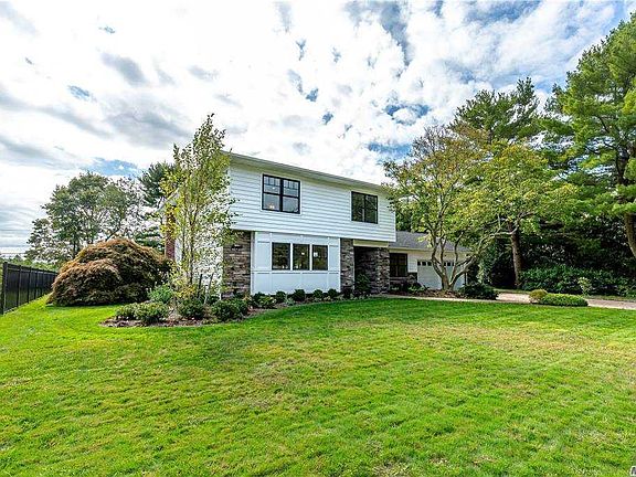2nd image of 38 Colgate Ln