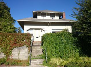 2621 Nob Hill Ave N, Seattle, WA 98109