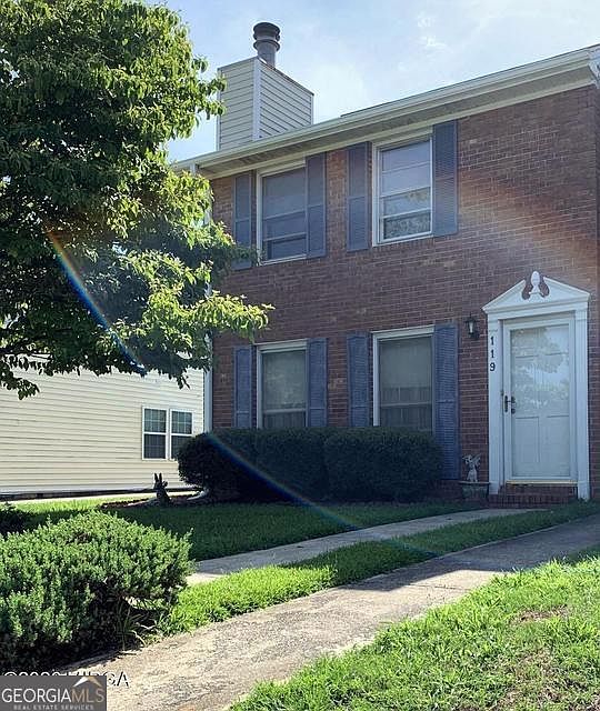 1st image of 119 N Springs Ct