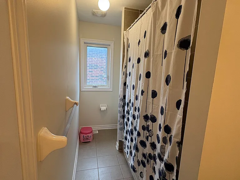 5 McCaskell St — Photo 27