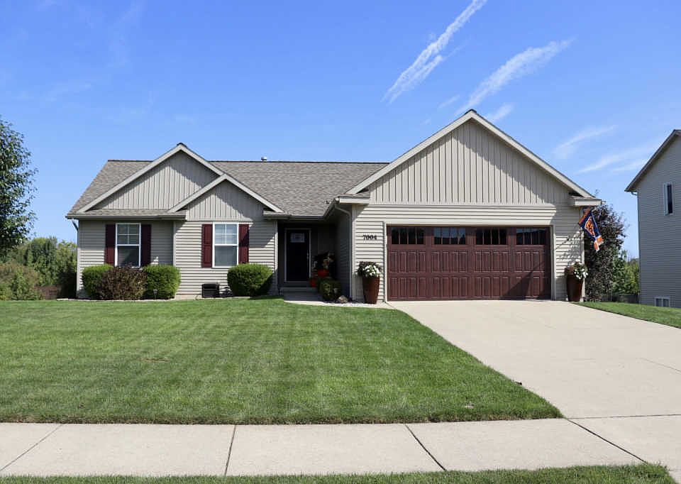 1st image of 7004 Shady Knoll Dr SE