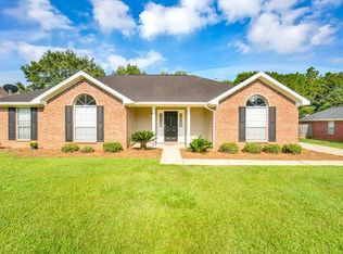 9770 Oak Forrest Dr, Mobile, AL 36695