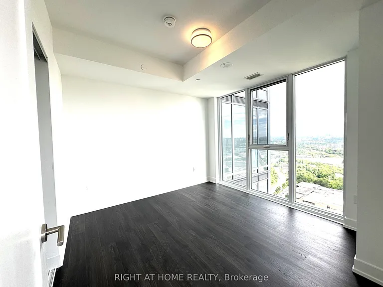 30 Inn On The Park Dr #4304 — Photo 20