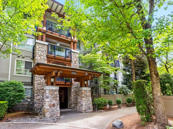 2966 Silver Springs Blvd #301, Coquitlam, BC V3E 3S1