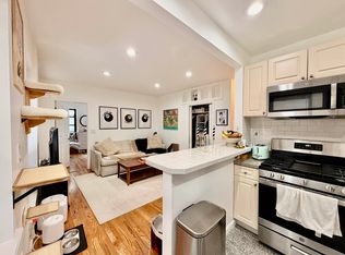 305 E 95th St APT 3d, New York, NY 10128