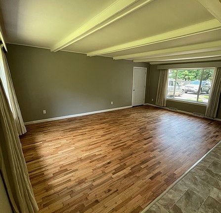 2nd image of 2925 Glacier Dr #1