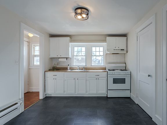 2nd image of 52 Irma Ave Floor 2