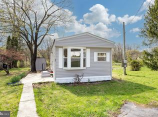 37 Terrace Dr, Spring City, PA 19475