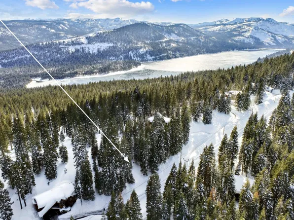11598 Skislope Way, Truckee, CA 96161