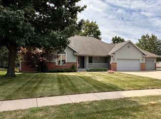 3317 NW 33rd Ter, Topeka, KS 66618