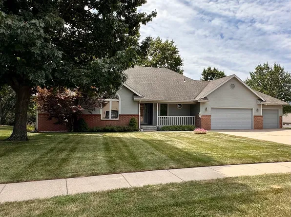 3317 NW 33rd Ter, Topeka, KS 66618
