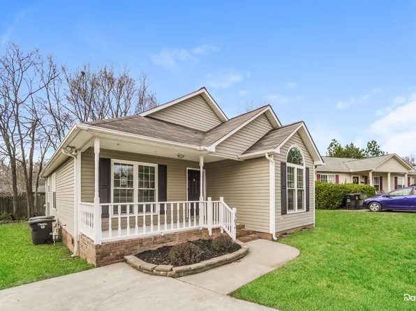 362 Wakemeadow Pl NW, Concord, NC 28027