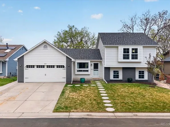 8697 Aspen Circle, Parker, CO 80134