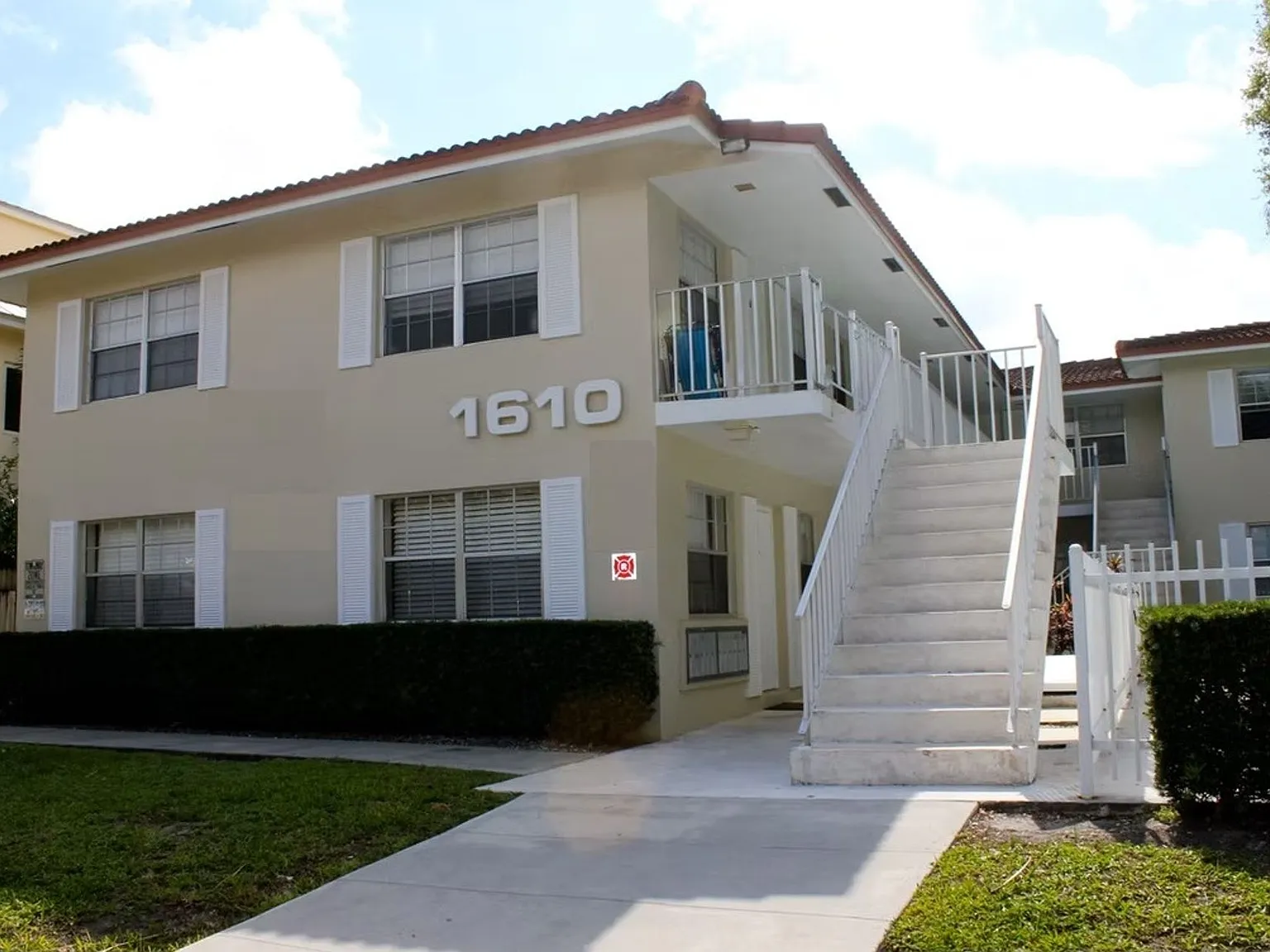 610 NE 1st Ave Ft. Lauderdale, FL 33304 — Photo 1
