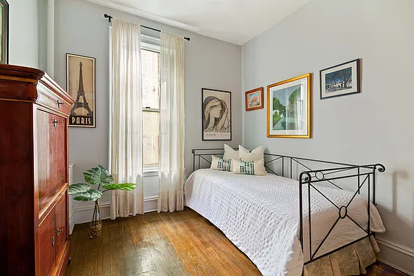 Sold by Corcoran | media 8