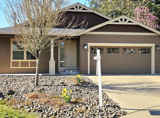 101 Stepping Stone St, Kalama, WA 98625