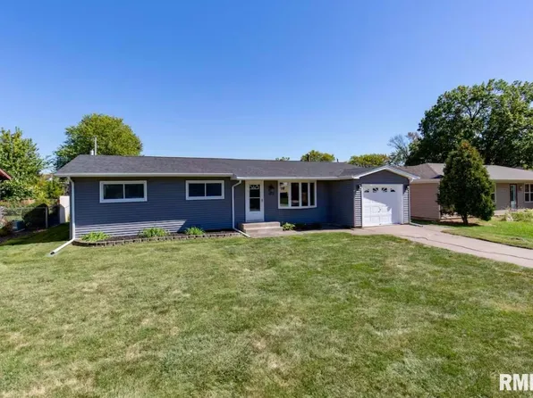 3718 15th St #D, Moline, IL 61265