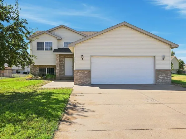 605 7th Ave SW, Rice, MN 56367