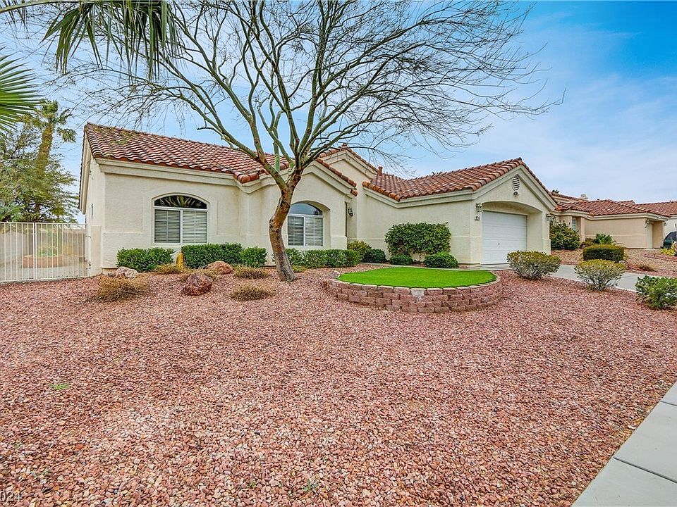 1st image of 8213 Divernon Ave