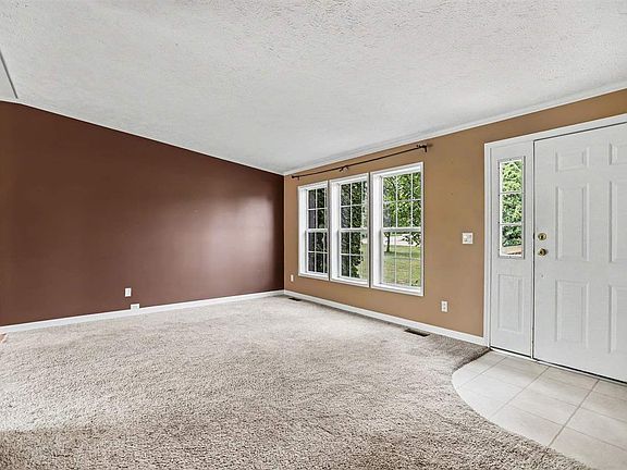 4th image of 5110 Church Hill Dr