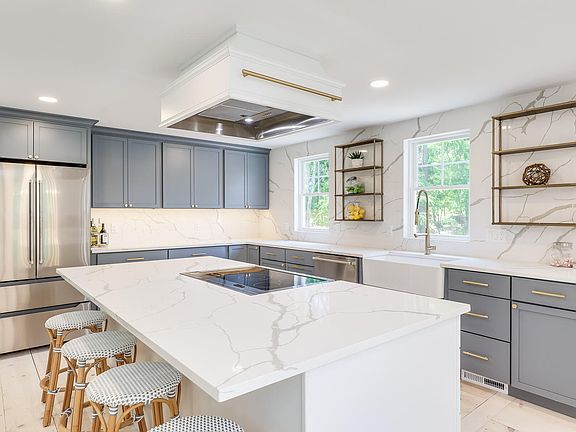 2nd image of 181 King James Drive