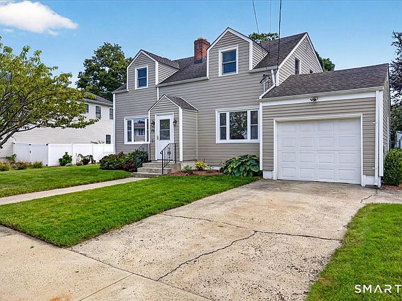 2nd image of 75 Meadow View Road