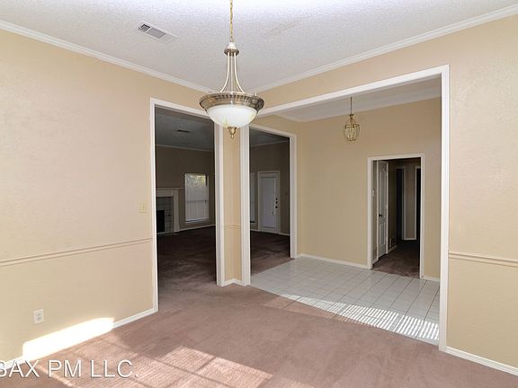 5th image of 1129 Crestwood Ct